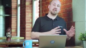 hostpress vs wordpress com comparison